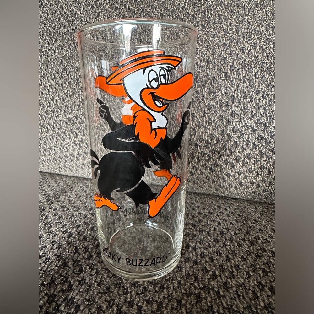 Vintage 1973 PEPSI Beaky Buzzard Collectors Glass